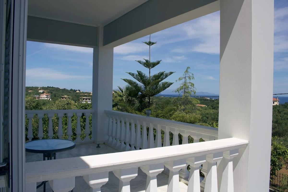 Theros Villa Plános Exteriör bild