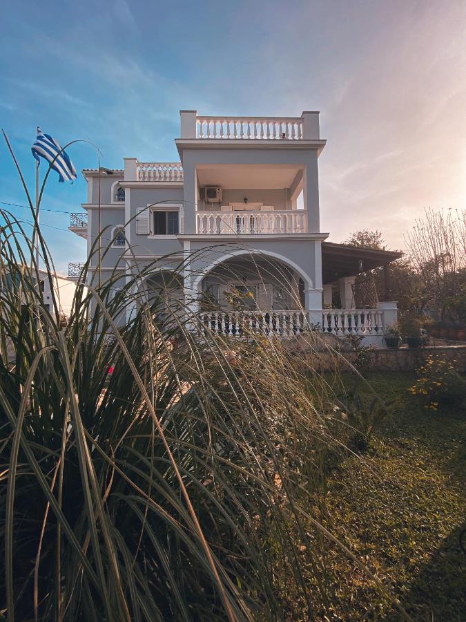 Theros Villa Plános Exteriör bild